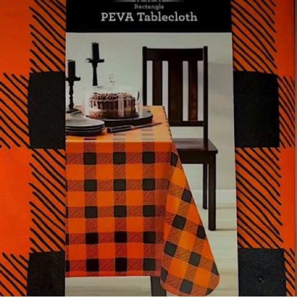 RECTANGLE TABLECLOTH BLACK ORANGE CHECK  LINED FLEECE NEW 60”x84” HALLOWEEN FALL - Picture 1 of 3